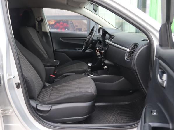 Kia Rio IV с пробегом 2017 года, цена 1 379 000 рублей, 162000 км, хэтчбек, Автокод Объявления