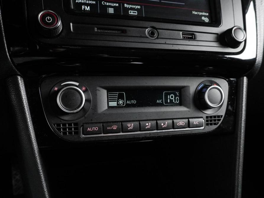 Volkswagen Polo V Рестайлинг Воронеж  - изображение 18