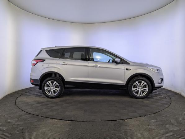 Ford Kuga II Рестайлинг с пробегом 2018 года, цена 1 780 000 рублей, 71174 км, внедорожник, Автокод Объявления