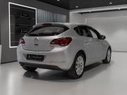 Opel Astra J Москва  - изображение 26