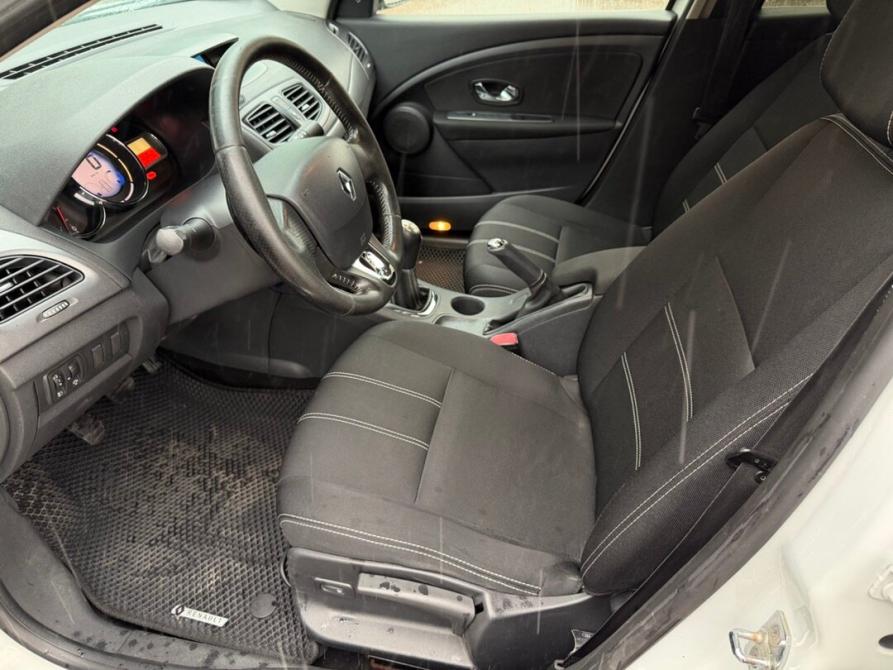 Renault Fluence I Рестайлинг Оренбург  - изображение 8