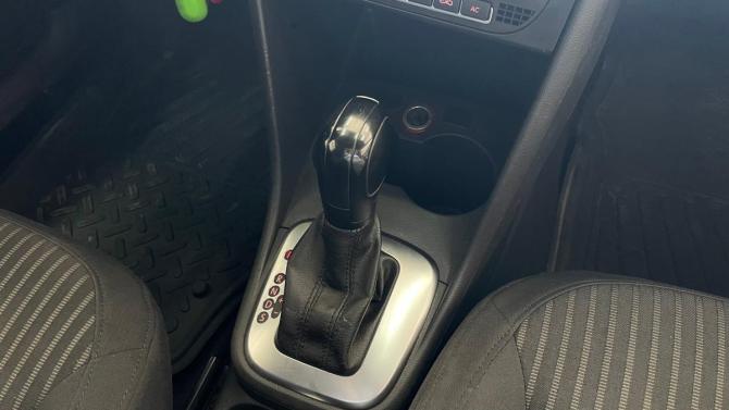 Volkswagen Polo V с пробегом 2012 года, цена 719 300 рублей, 242182 км, седан, Автокод Объявления