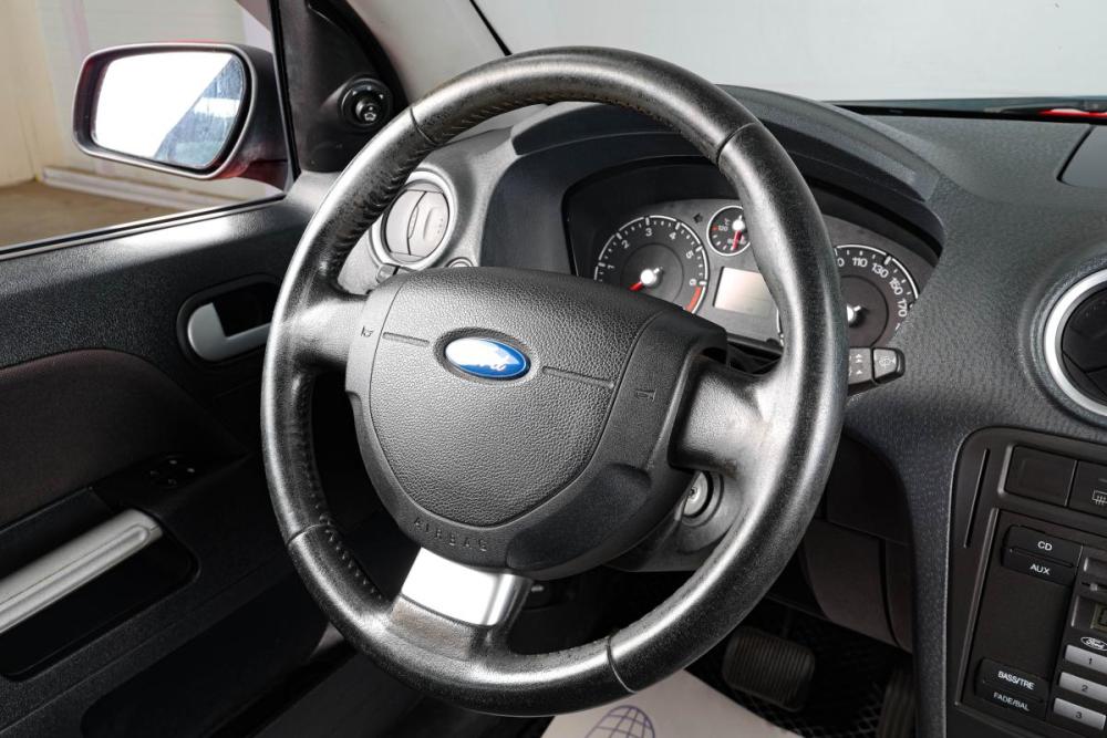 Ford Fusion I Рестайлинг Тюмень  - изображение 12