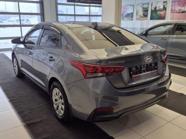 Hyundai Solaris II с пробегом 2017 года, цена 1 355 000 рублей, 158661 км, седан, Автокод Объявления