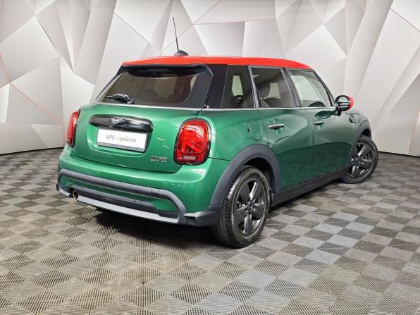 Mini Hatch III (F55/F56) Рестайлинг 2 с пробегом 2022 года, цена 2 600 000 рублей, 52056 км, хэтчбек, Автокод Объявления