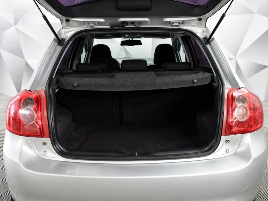 Toyota Auris I Ульяновск  - изображение 12
