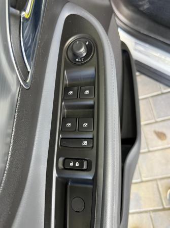 Opel Mokka I с пробегом 2013 года, цена 1 090 000 рублей, 122000 км, внедорожник, Автокод Объявления
