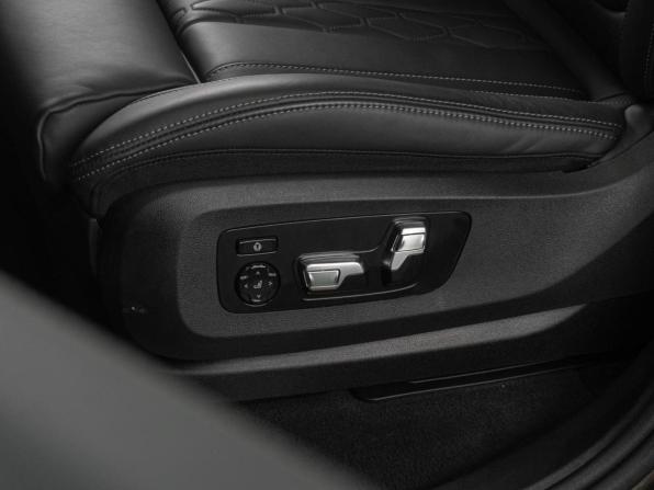 BMW X5 IV (G05/G18) Рестайлинг с пробегом 2024 года, цена 15 199 000 рублей, 24403 км, внедорожник, Автокод Объявления