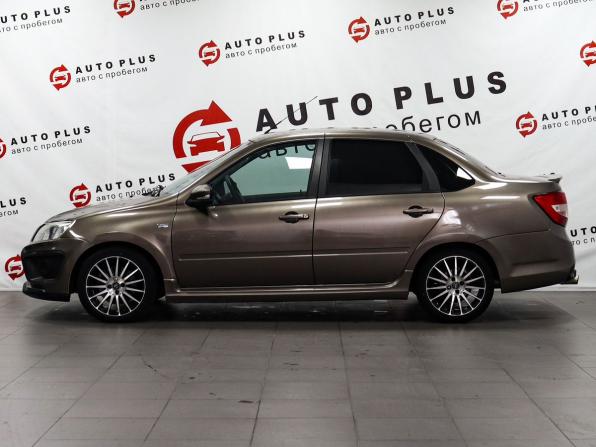 Lada (ВАЗ) Granta I с пробегом 2017 года, цена 749 000 рублей, 135678 км, седан, Автокод Объявления