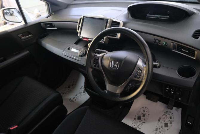 Honda Freed I Рестайлинг с пробегом 2012 года, цена 1 159 000 рублей, 146000 км, компактвэн, Автокод Объявления