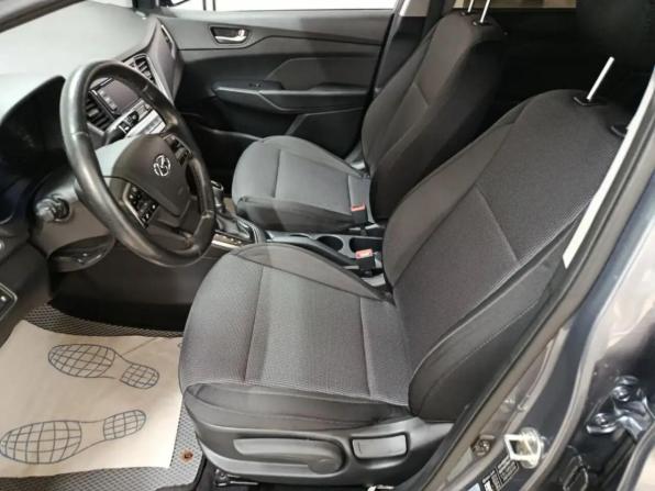 Hyundai Solaris II с пробегом 2017 года, цена 1 280 000 рублей, 76853 км, седан, Автокод Объявления