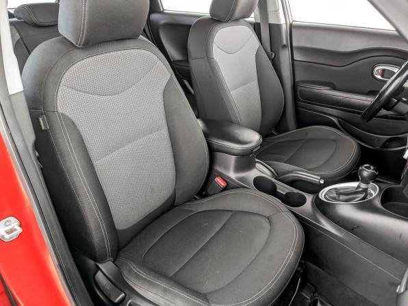 Kia Soul II Рестайлинг с пробегом 2019 года, цена 1 695 000 рублей, 123973 км, хэтчбек, Автокод Объявления