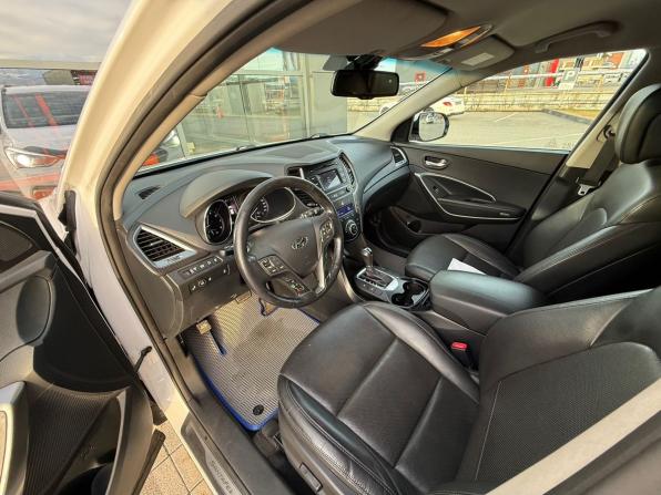 Hyundai Santa Fe III Рестайлинг с пробегом 2017 года, цена 1 950 000 рублей, 228581 км, внедорожник, Автокод Объявления