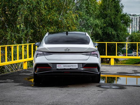 Hyundai Elantra VII (CN7) Рестайлинг с пробегом 2023 года, цена 1 990 999 рублей, 62150 км, седан, Автокод Объявления