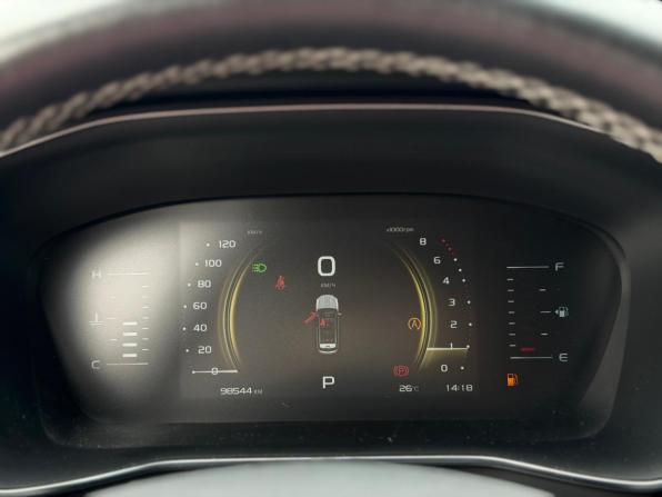 Geely Atlas Pro с пробегом 2023 года, цена 1 995 000 рублей, 98514 км, внедорожник, Автокод Объявления