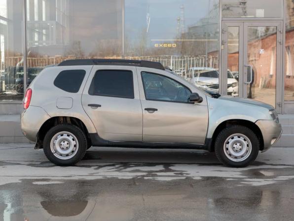 Renault Duster I с пробегом 2014 года, цена 335 000 рублей, 110201 км, внедорожник, Автокод Объявления