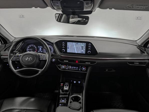 Hyundai Sonata VIII (DN8) с пробегом 2022 года, цена 3 945 000 рублей, 660 км, седан, Автокод Объявления
