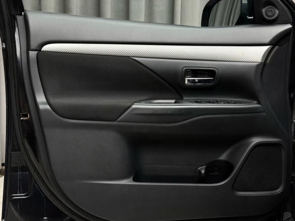 Mitsubishi Outlander III с пробегом 2012 года, цена 1 299 000 рублей, 217000 км, внедорожник, Автокод Объявления
