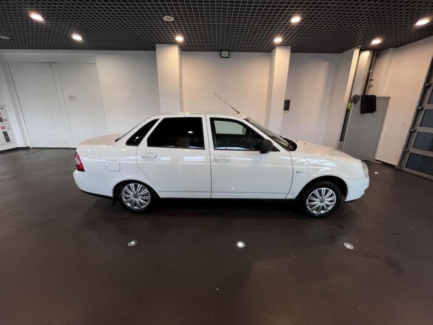 Lada (ВАЗ) Priora I Рестайлинг Чебоксары  - изображение 2