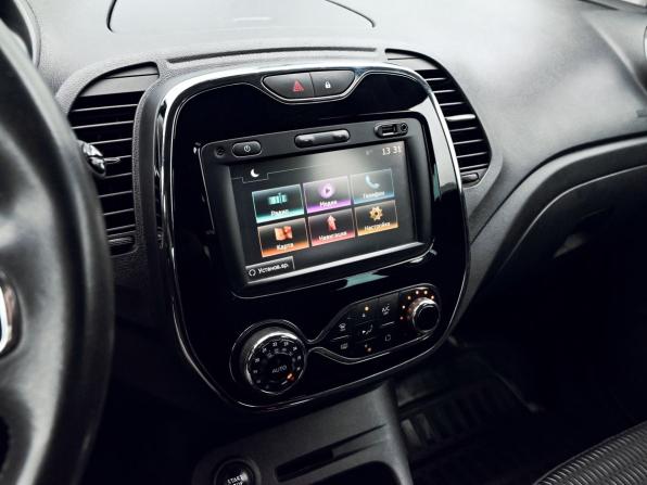 Renault Kaptur I с пробегом 2016 года, цена 1 355 000 рублей, 67306 км, внедорожник, Автокод Объявления