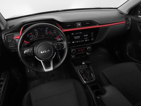 Kia Rio IV Рестайлинг с пробегом 2021 года, цена 2 159 000 рублей, 73606 км, хэтчбек, Автокод Объявления
