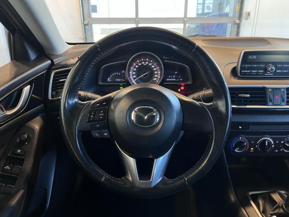 Mazda 3 III (BM) с пробегом 2013 года, цена 1 165 000 рублей, 135639 км, седан, Автокод Объявления