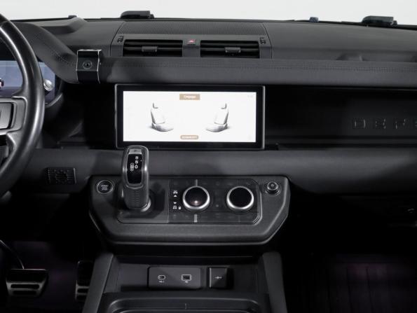 Land Rover Defender II с пробегом 2021 года, цена 7 000 000 рублей, 110662 км, внедорожник, Автокод Объявления