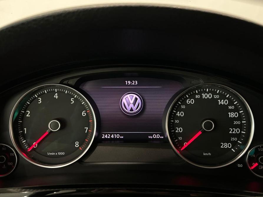 Volkswagen Touareg II Санкт-Петербург  - изображение 24