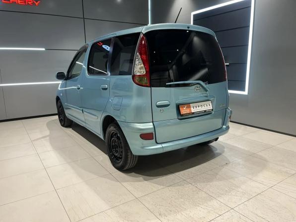 Toyota FunCargo с пробегом 2004 года, цена 550 000 рублей, 341740 км, компактвэн, Автокод Объявления