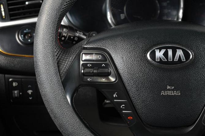 Kia Ceed II с пробегом 2012 года, цена 1 259 000 рублей, 229004 км, универсал, Автокод Объявления