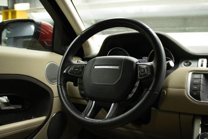 Land Rover Range Rover Evoque I с пробегом 2011 года, цена 1 599 000 рублей, 134790 км, внедорожник, Автокод Объявления