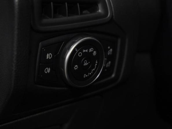 Ford Focus III Рестайлинг с пробегом 2018 года, цена 989 000 рублей, 183124 км, универсал, Автокод Объявления