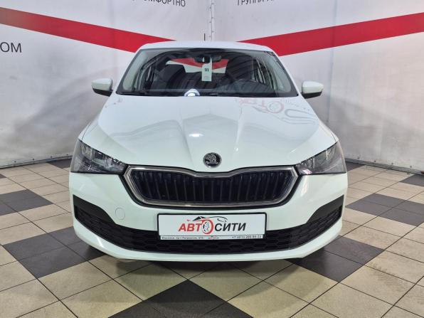 Skoda Rapid II с пробегом 2022 года, цена 1 599 000 рублей, 87000 км, лифтбек, Автокод Объявления