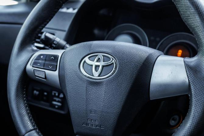 Toyota Corolla X (E140 E150) Рестайлинг с пробегом 2012 года, цена 853 000 рублей, 202086 км, седан, Автокод Объявления