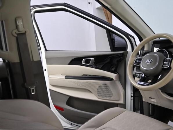 Kia Carnival IV с пробегом 2021 года, цена 3 249 000 рублей, 180000 км, минивэн, Автокод Объявления