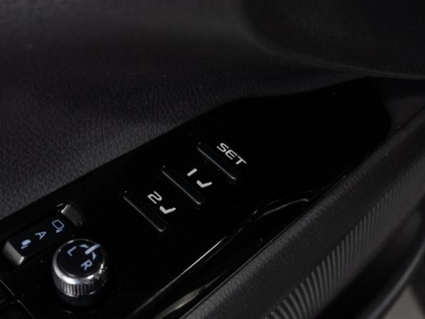 Toyota Camry VIII (XV70) с пробегом 2019 года, цена 2 599 000 рублей, 84484 км, седан, Автокод Объявления
