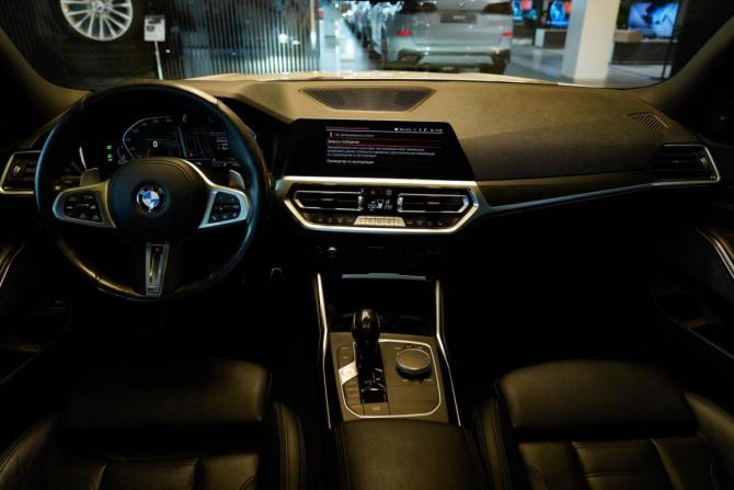 BMW 3 серии VII (G2x) с пробегом 2021 года, цена 4 500 000 рублей, 107795 км, седан, Автокод Объявления