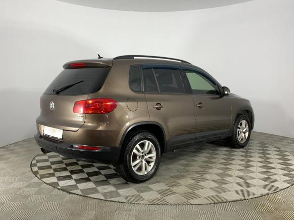 Volkswagen Tiguan I Рестайлинг с пробегом 2015 года, цена 1 355 000 рублей, 158288 км, внедорожник, Автокод Объявления