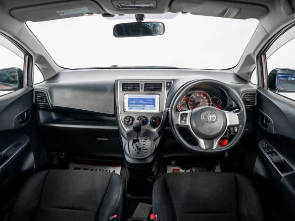 Toyota Ractis II с пробегом 2012 года, цена 875 000 рублей, 134049 км, хэтчбек, Автокод Объявления