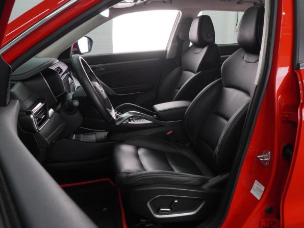 Geely Atlas Pro с пробегом 2022 года, цена 1 874 000 рублей, 50293 км, внедорожник, Автокод Объявления
