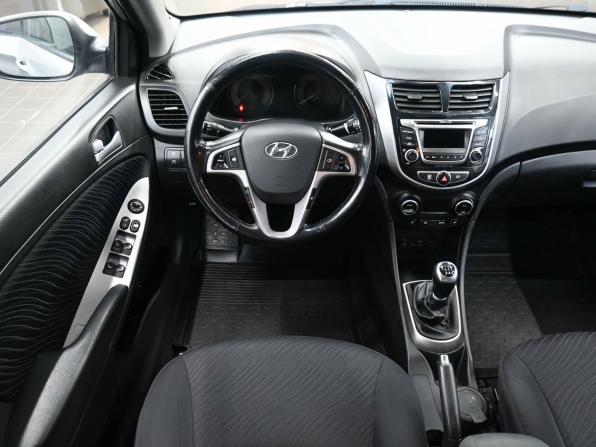 Hyundai Solaris I Рестайлинг с пробегом 2016 года, цена 1 149 900 рублей, 148832 км, седан, Автокод Объявления