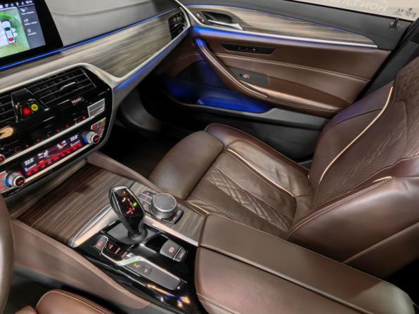 BMW 5 серии VII (G30/G31/G38) с пробегом 2019 года, цена 3 150 000 рублей, 104975 км, седан, Автокод Объявления