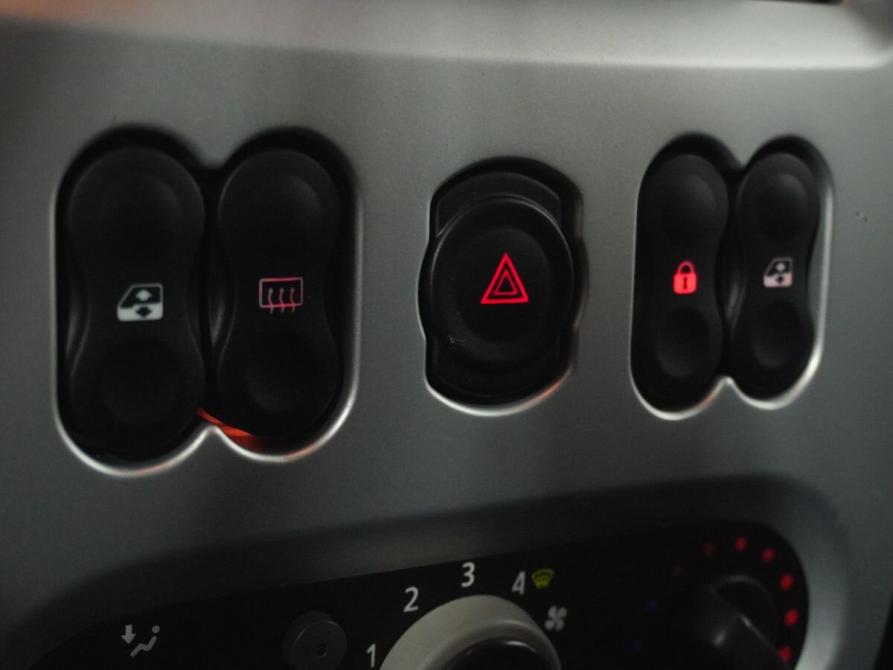 Renault Sandero I Вологда  - изображение 12