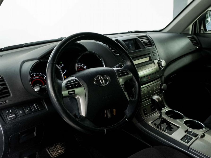 Toyota Highlander II (XU40) Рестайлинг Казань  - изображение 5