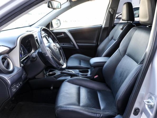 Toyota RAV4 IV (XA40) с пробегом 2014 года, цена 2 377 000 рублей, 83326 км, внедорожник, Автокод Объявления