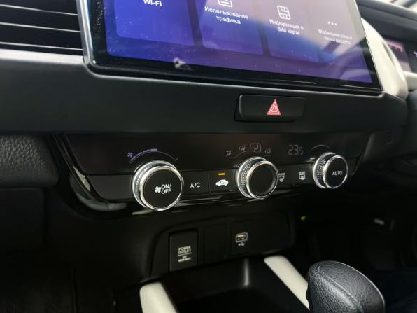 Honda Fit IV с пробегом 2020 года, цена 1 379 000 рублей, 59436 км, хэтчбек, Автокод Объявления