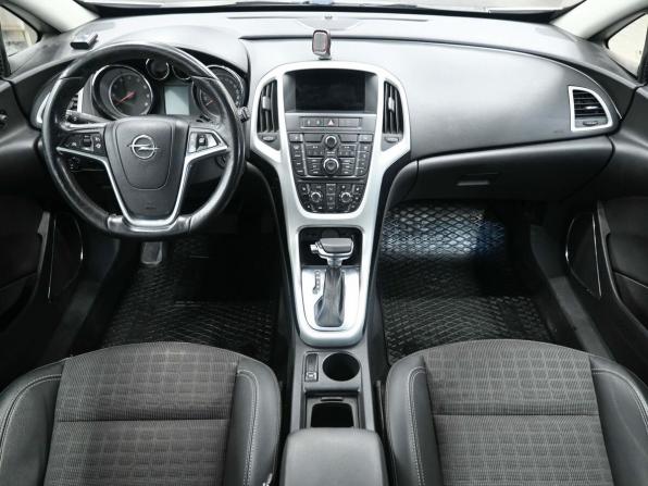 Opel Astra J Рестайлинг с пробегом 2012 года, цена 999 900 рублей, 142000 км, хэтчбек, Автокод Объявления