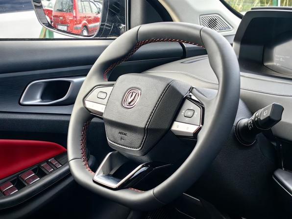 Changan UNI-S (CS55 Plus) с пробегом 2024 года, цена 2 429 000 рублей, 1384 км, внедорожник, Автокод Объявления