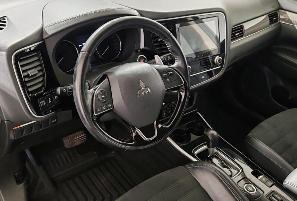Mitsubishi Outlander III Рестайлинг 3 Ярославль  - изображение 12