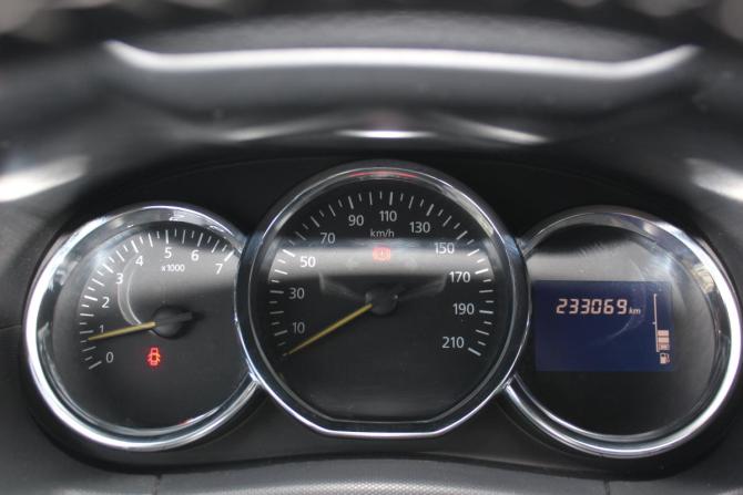 Renault Duster I Рестайлинг с пробегом 2015 года, цена 997 000 рублей, 233069 км, внедорожник, Автокод Объявления